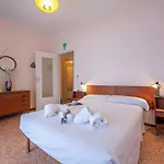Lägenhet Tre Balconi Sul Mare - Happy *
